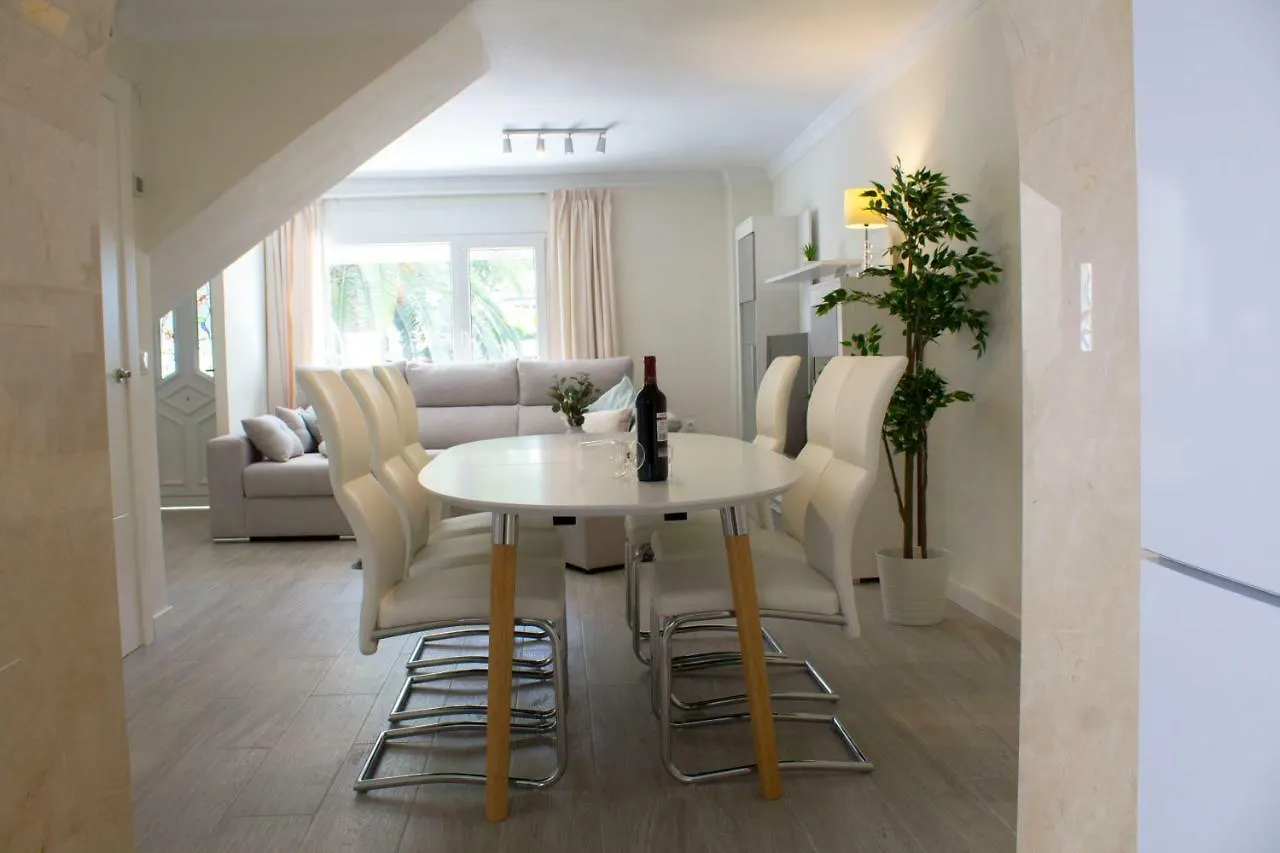 La Carihuela - Torremolinos Alquiler De Casa Vacacional Malaga Spain